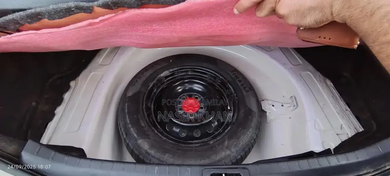 Toyota Corolla Gli Sedan 2017 Model Automatic