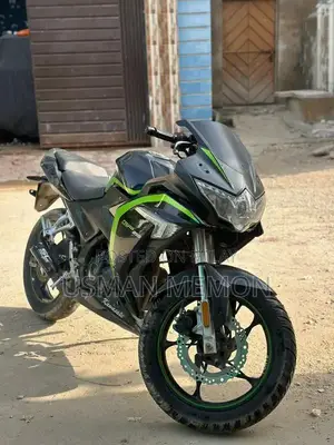 Sultan 250cc Motorcycle - High Performance Fuel-Efficient Bike