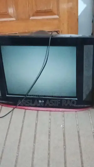 Photo - Vintage LG 21-Inch CRT Television - Classic SD Home Entertainment Disp