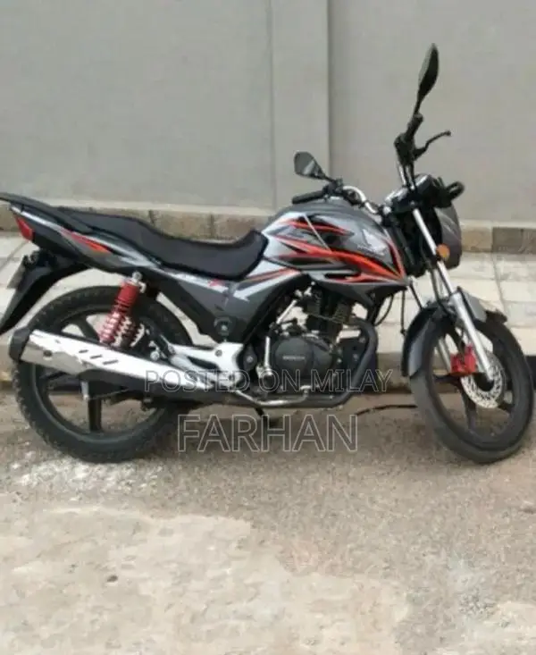 Honda CB 150F Motorcycle - Gray Color, New Tires