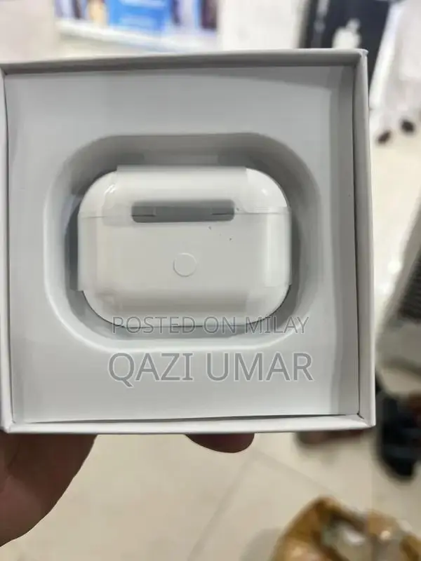 Bluetooth Fitness Tracker with Multiple Health Monitoring Features