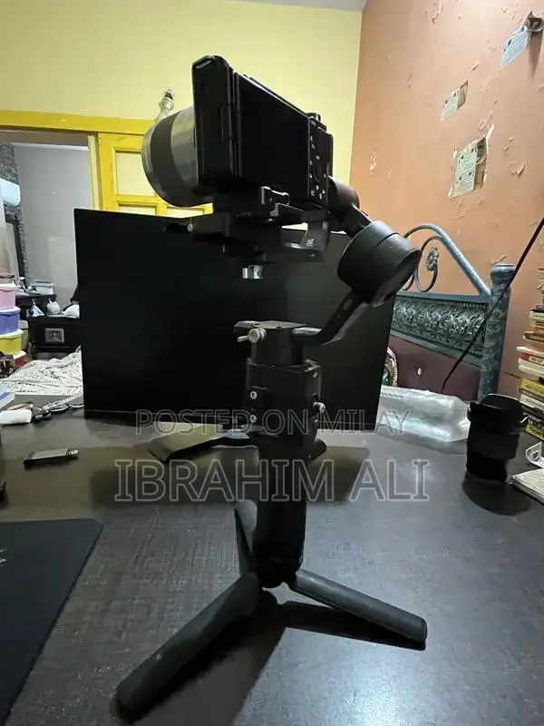 DJI RSC 2 Camera Gimbal Stabilizer with Minor Alignment Issue