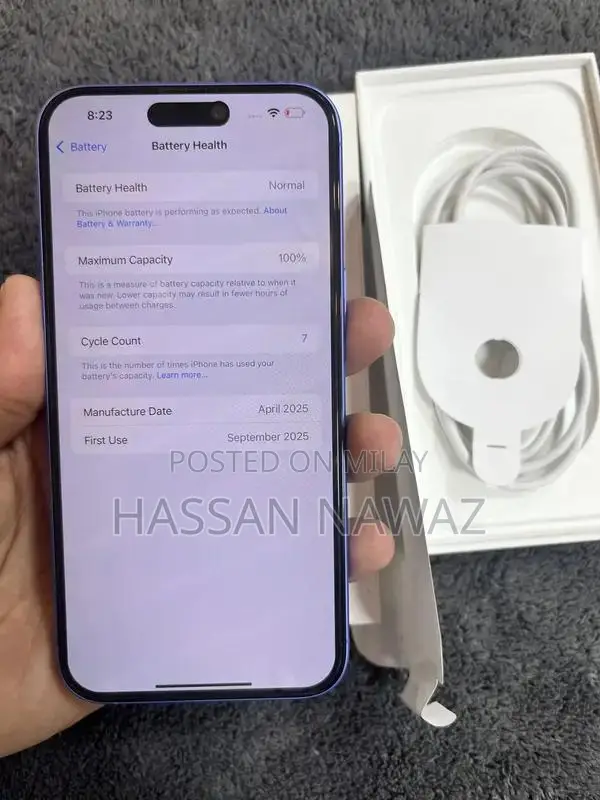Apple Smartphone Barely Used Ultra Low Cycle Count