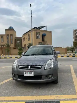 2013 Suzuki Swift DXL Compact Hatchback Low Mileage
