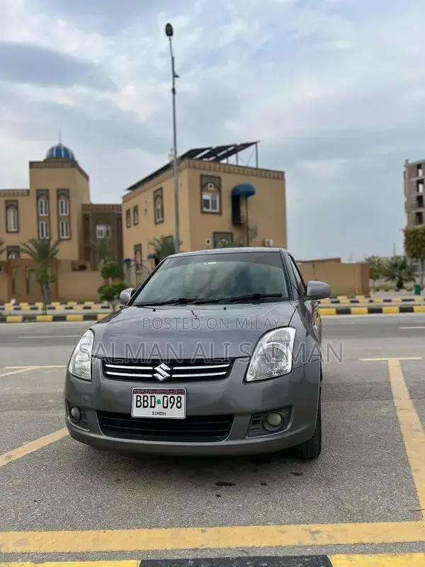 2013 Suzuki Swift DXL Compact Hatchback Low Mileage