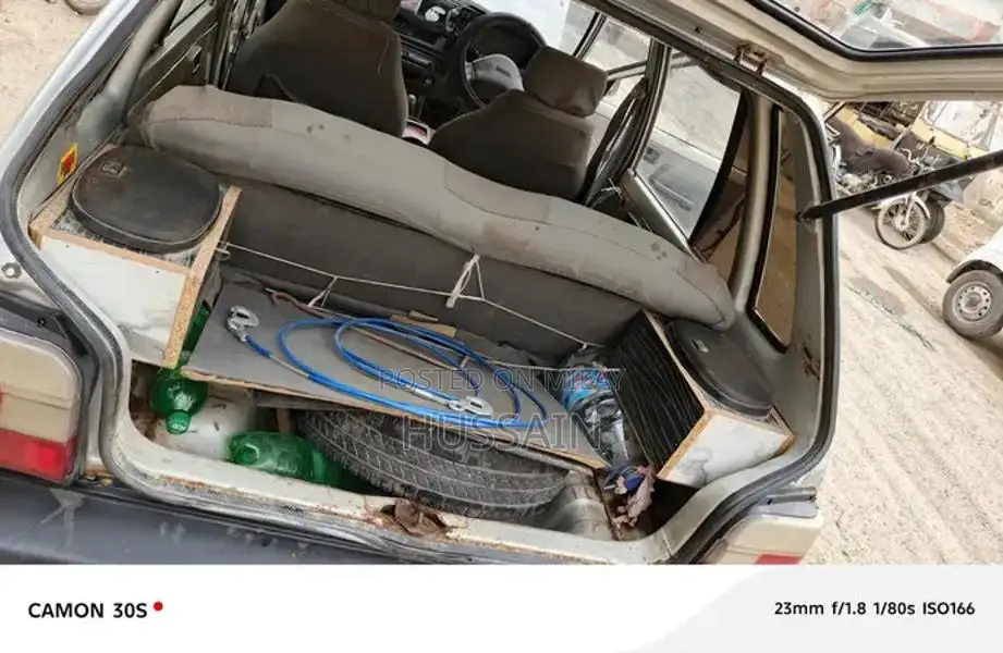 Suzuki Mehran VXR Silver Sedan 2005 Model