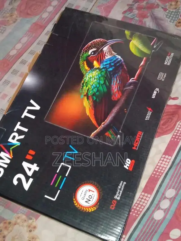 32-Inch LED TV with Net Device Connectivity