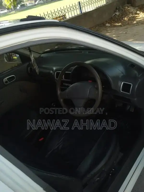 Suzuki Cultus 2016 Limited Edition Compact Sedan