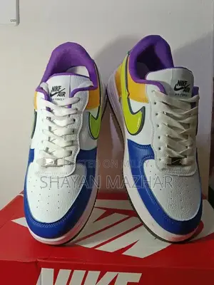 Photo - Nikf Laptop with Advanced Display Technology