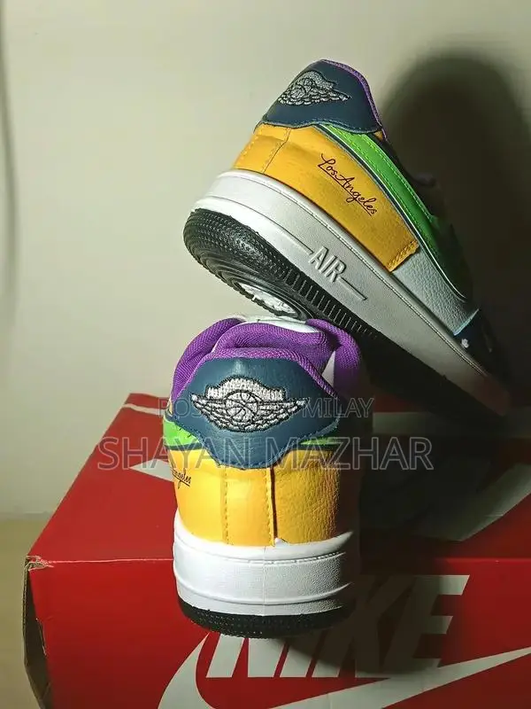 Nikf Laptop with Advanced Display Technology