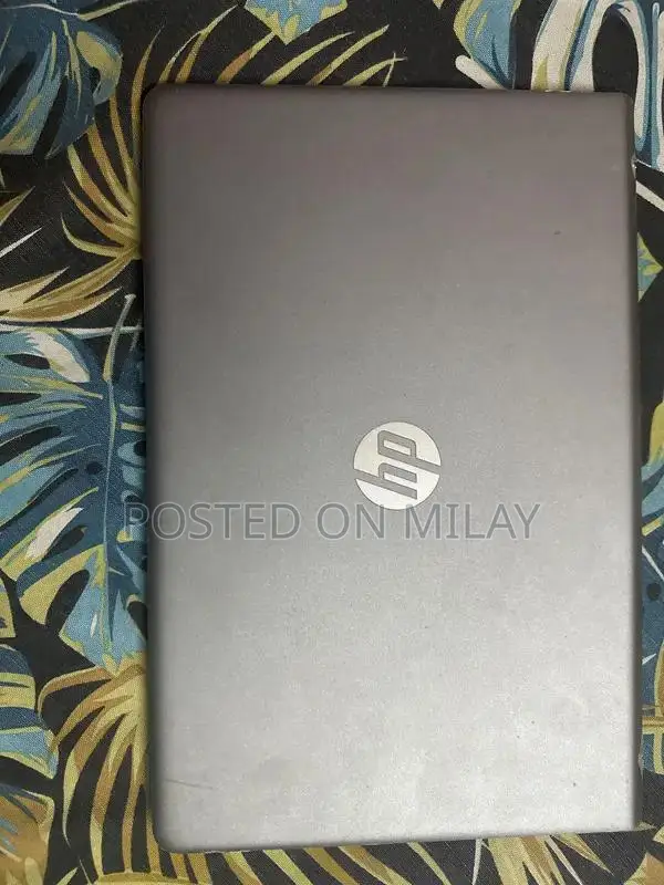 HP Pavilion 15 Laptop i7 7th Gen 8GB RAM 1TB Storage