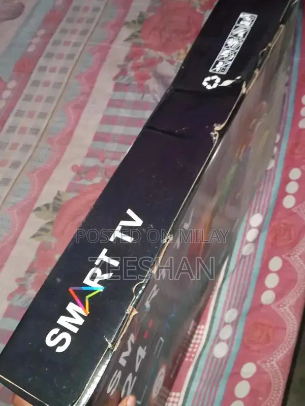 32-Inch LED TV with Net Device Connectivity