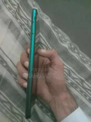 Smartphone with 4GB RAM and 64GB Storage