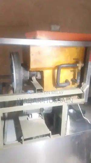 Commercial Ice Cream Cone Making Machine for Cafes and Restaurants