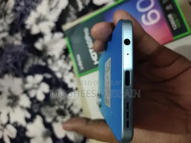 High-Performance Smartphone with Large Storage