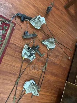 Photo - Toyota Corolla GLI 2013 Automatic Door Locks Genuine Replacement Part