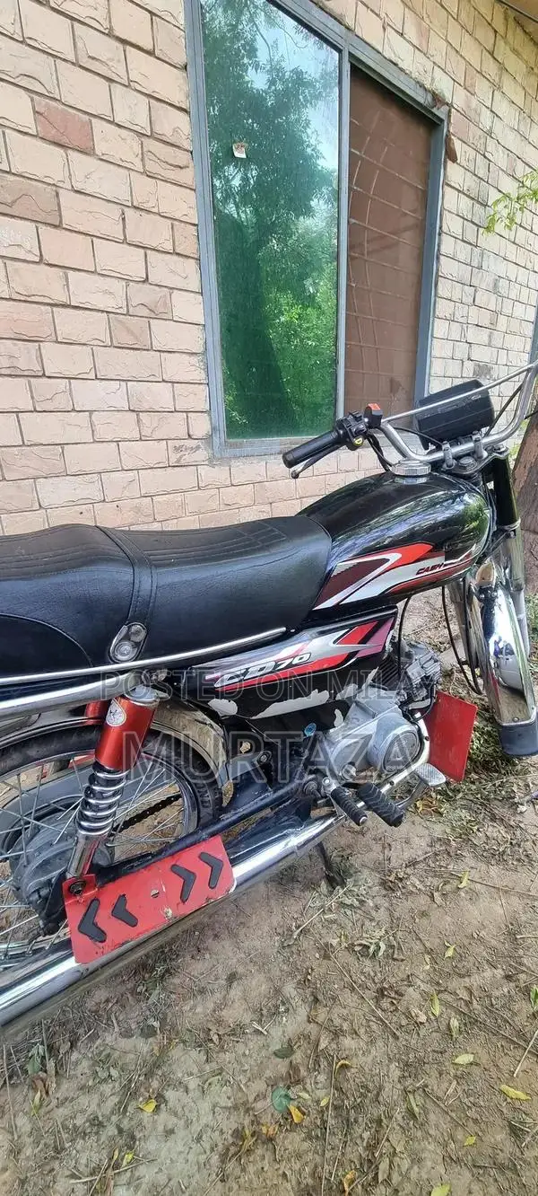 Hero 70CC Motorcycle - 2002 Model Classic Bike