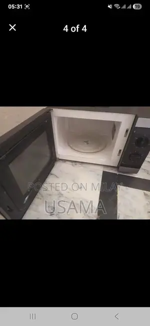 Dawlance Microwave Oven with Grill Cooking Functionality