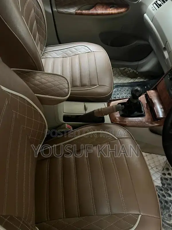 Toyota Corolla XLi/GLI Sedan Compact Car