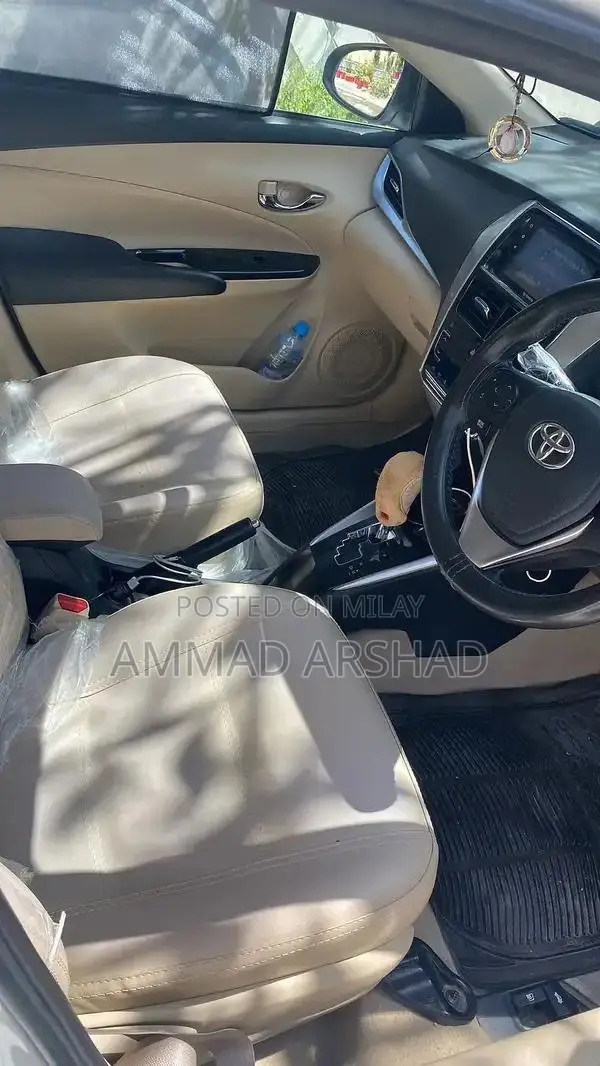 Toyota Yaris ATIV X 1.5 CVT Top Variant Sedan