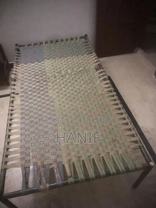 Traditional Charpai Single Bed - Sturdy Handcrafted Sleeping Platform