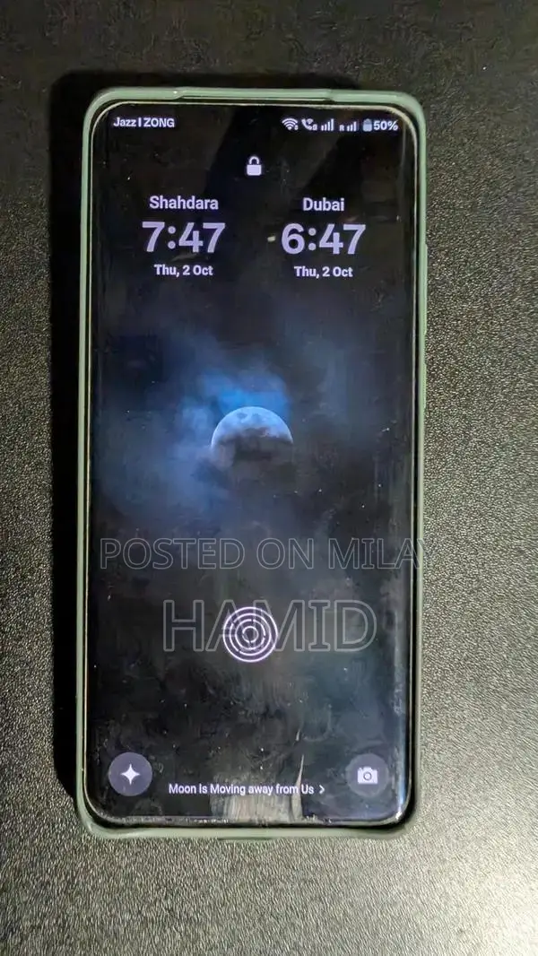 OnePlus Smartphone 12GB RAM 256GB Storage Lightly Used