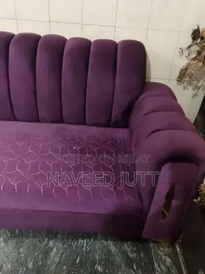 Luxury 3-Seater Sofa in Excellent Condition