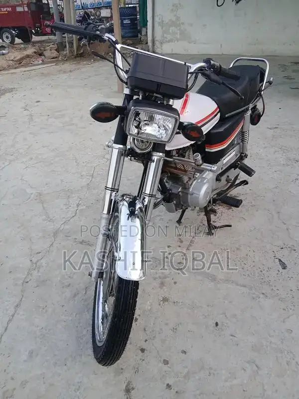 Black 2019 Vehicle Model