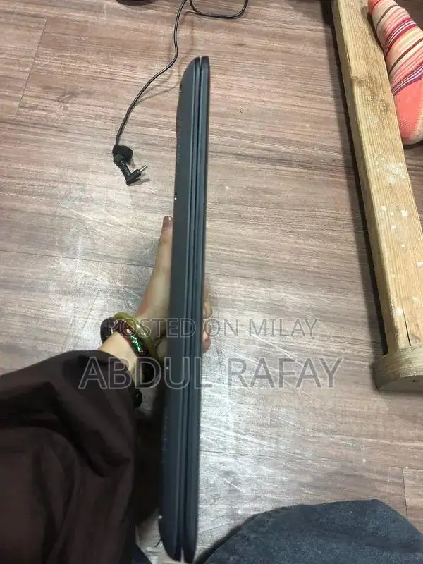 HP Chromebook 11 G4 Compact Laptop with Intel Celeron Processor