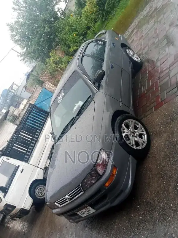 Toyota Corolla 1997 Sedan - Petrol and CNG Variant