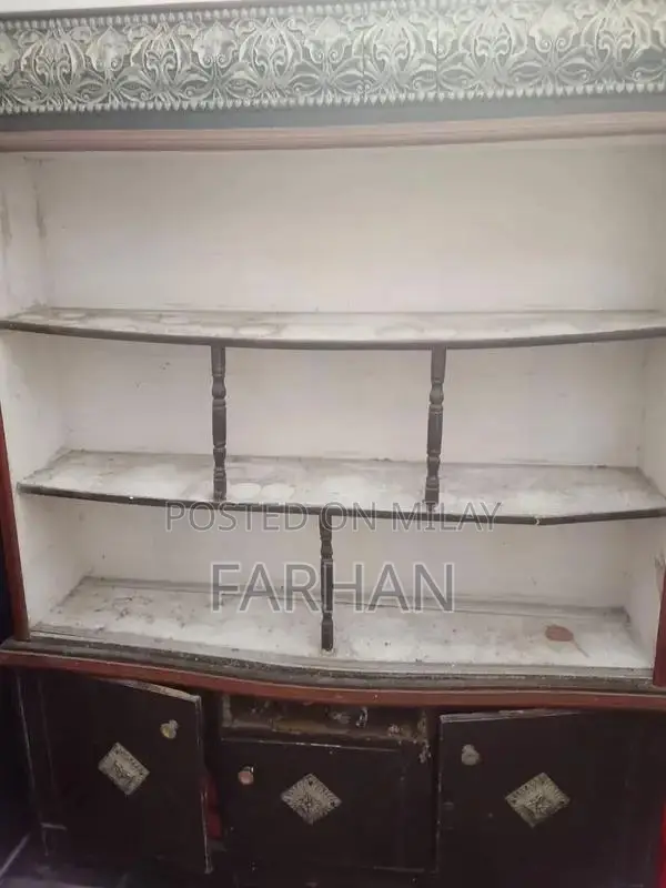 Decorative Home Furniture Mirror with Modern Design