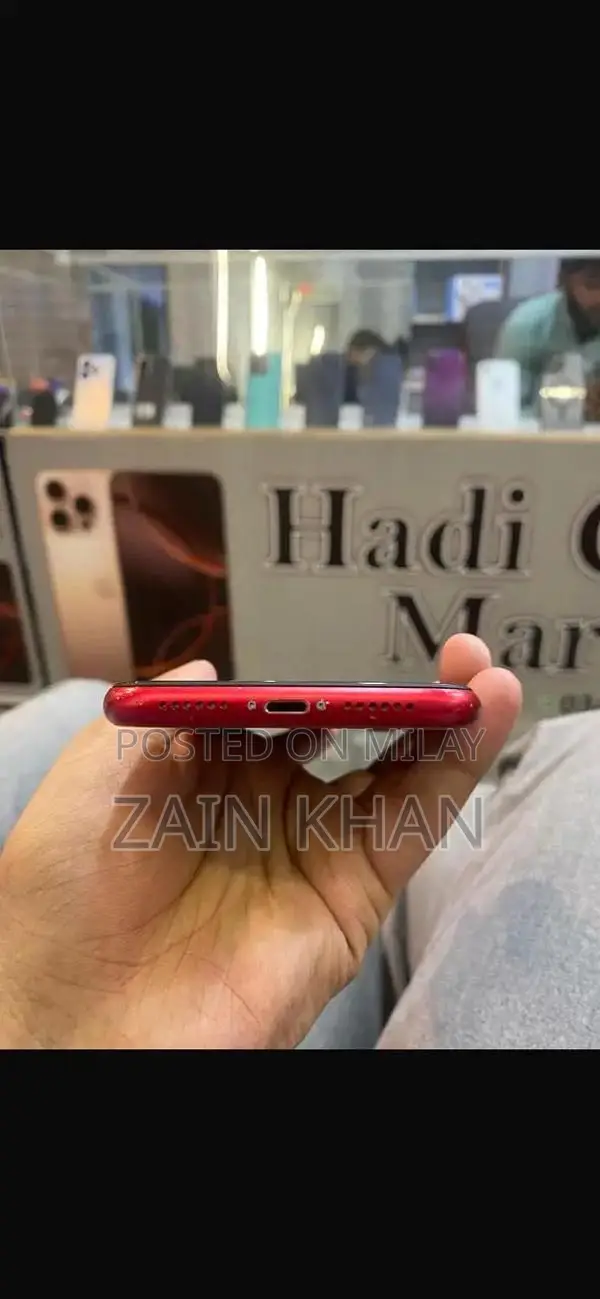 64GB Red iPhone XR Water-Sealed Smartphone