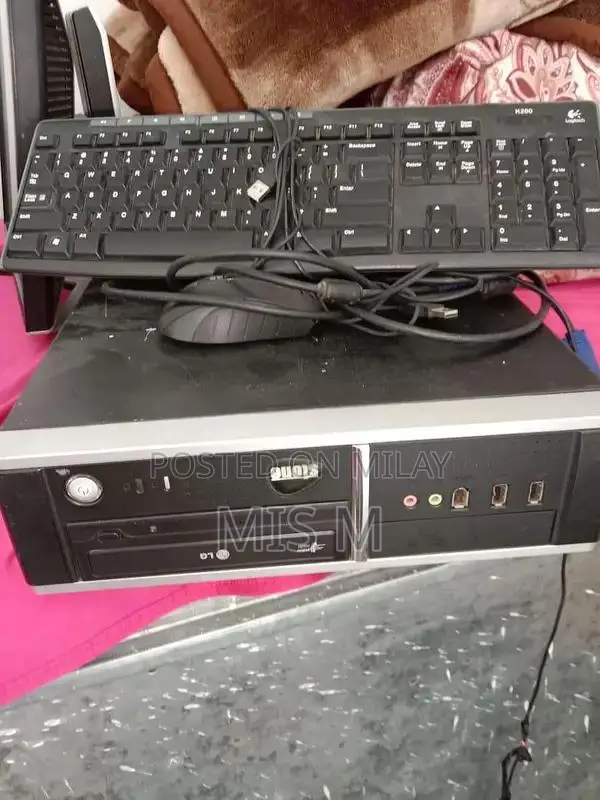 Versatile Laptop with Multiple Display and Performance Options