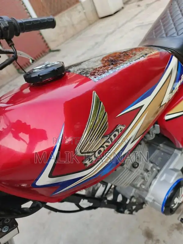 Honda 125cc Motorcycle - Good Condition