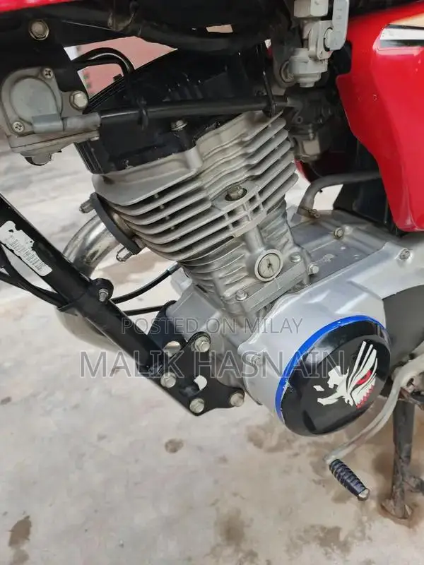 Honda 125cc Motorcycle - Good Condition