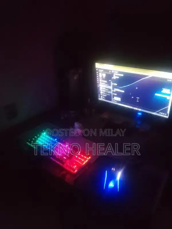 Universal 19.5V Laptop Charger - Repair and Replacement