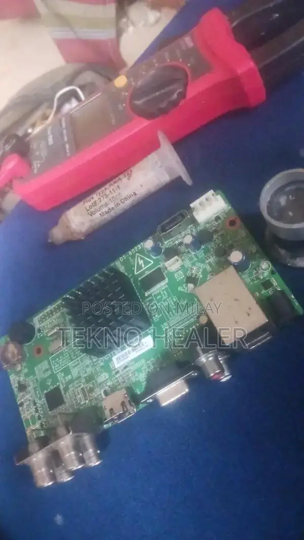 Universal 19.5V Laptop Charger - Repair and Replacement