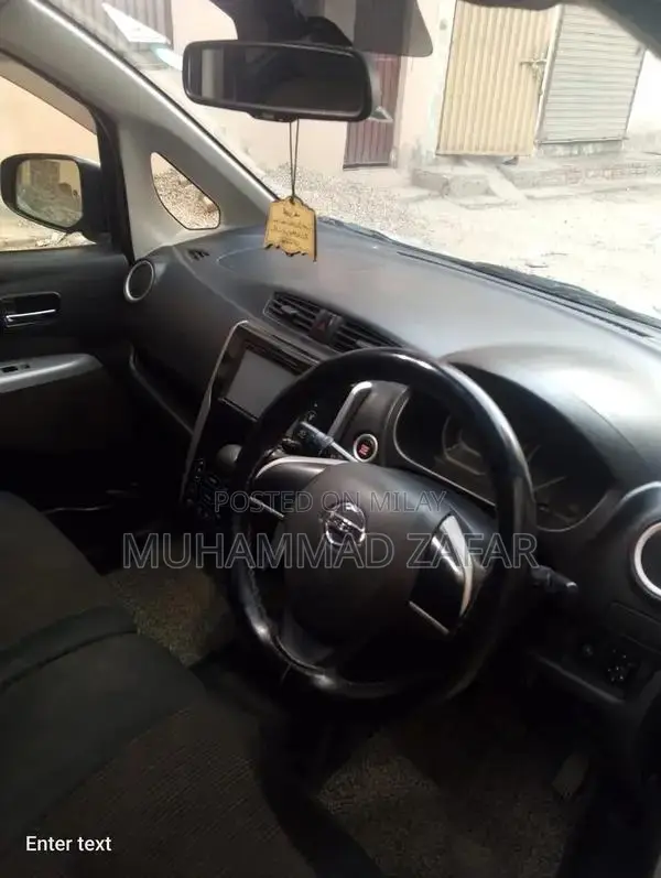 Nissan Dayz Highway Star Compact Family Hatchback