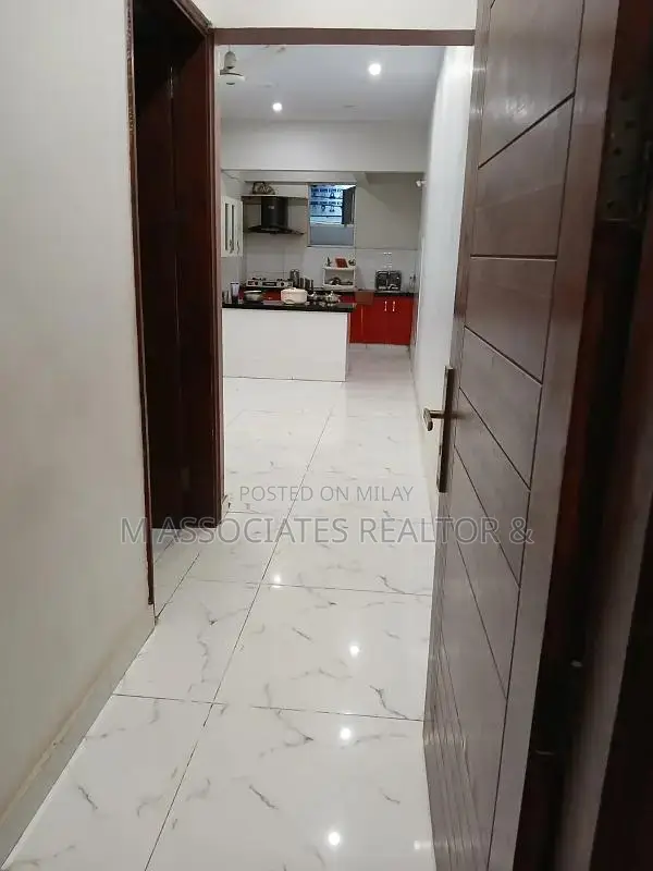 Spacious 3-Bedroom Portion in Gulshan-e-Iqbal Block-1