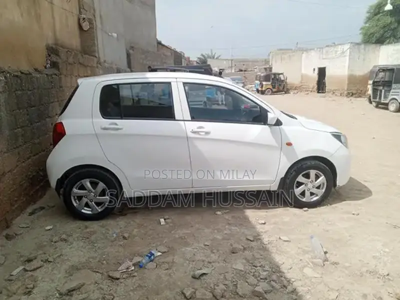 Suzuki Cultus VXL Manual Transmission Compact Car