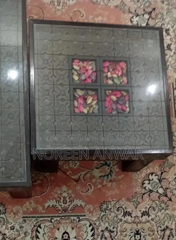 Central Glass-Top Dining Room Tables