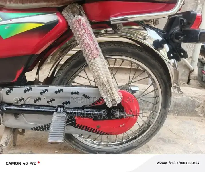 Hyderabad Bike - 2022 Model with Minor Side Cover Damage