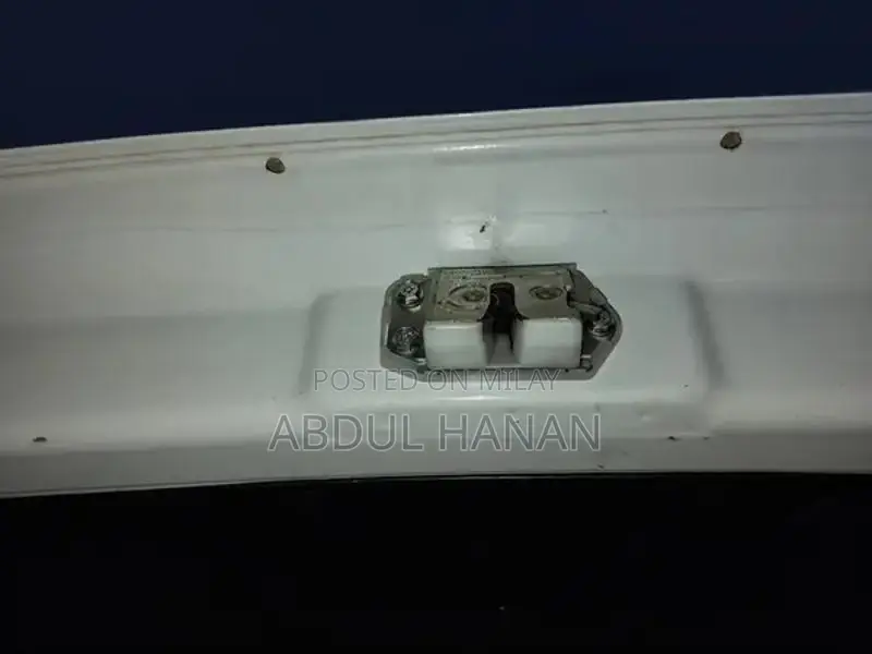 Wagnor VXL Compact Hatchback Side Door Vehicle