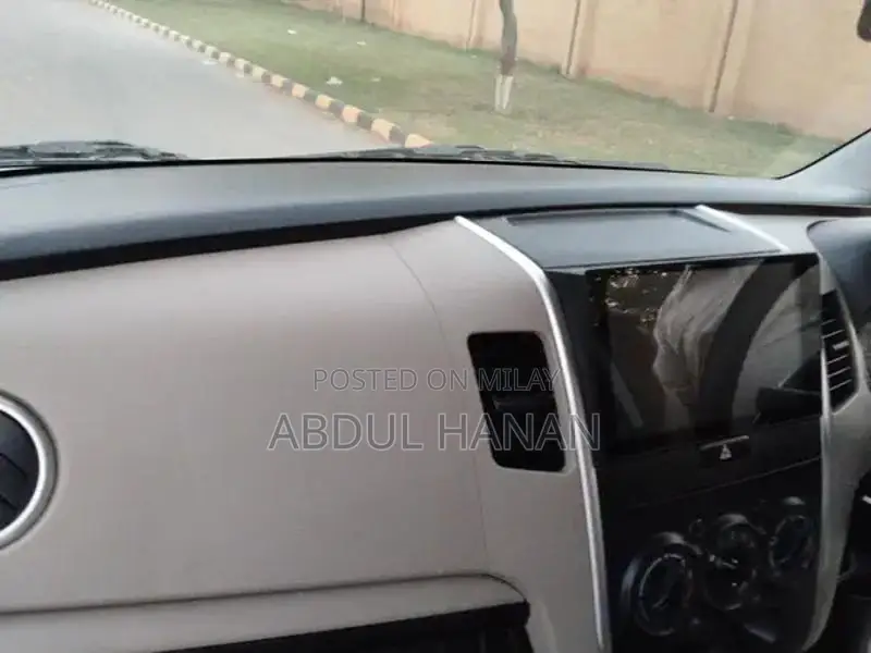 Wagnor VXL Compact Hatchback Side Door Vehicle