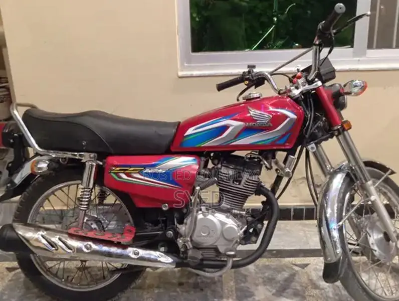 Honda CG 125 Motorcycle - 2022 Model in Excellent Condition