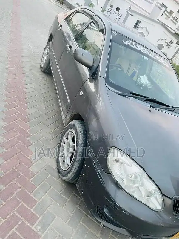 Toyota Corolla Gli Sedan 2006 Model with CNG