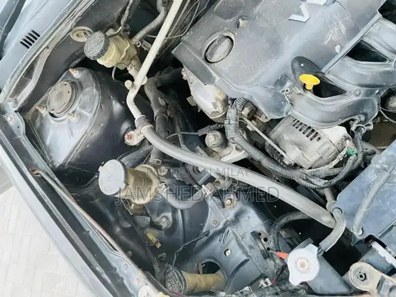 Toyota Corolla Gli Sedan 2006 Model with CNG