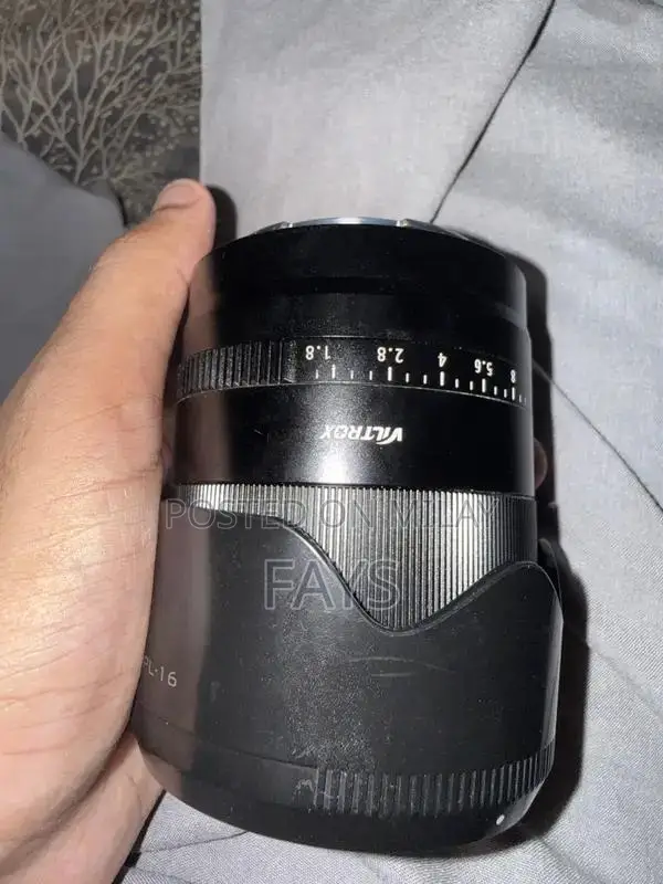 Vitrox 35mm f/1.8 Camera Lens