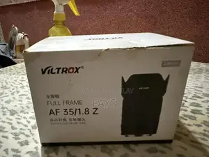 Vitrox 35mm f/1.8 Camera Lens