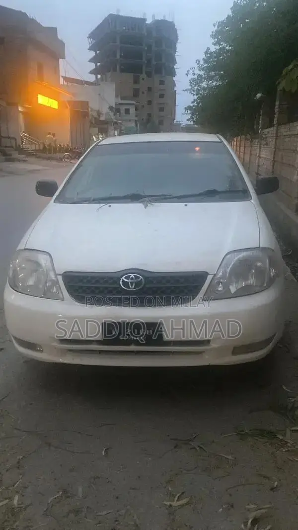 Toyota Corolla X Sedan - Reliable Compact Car